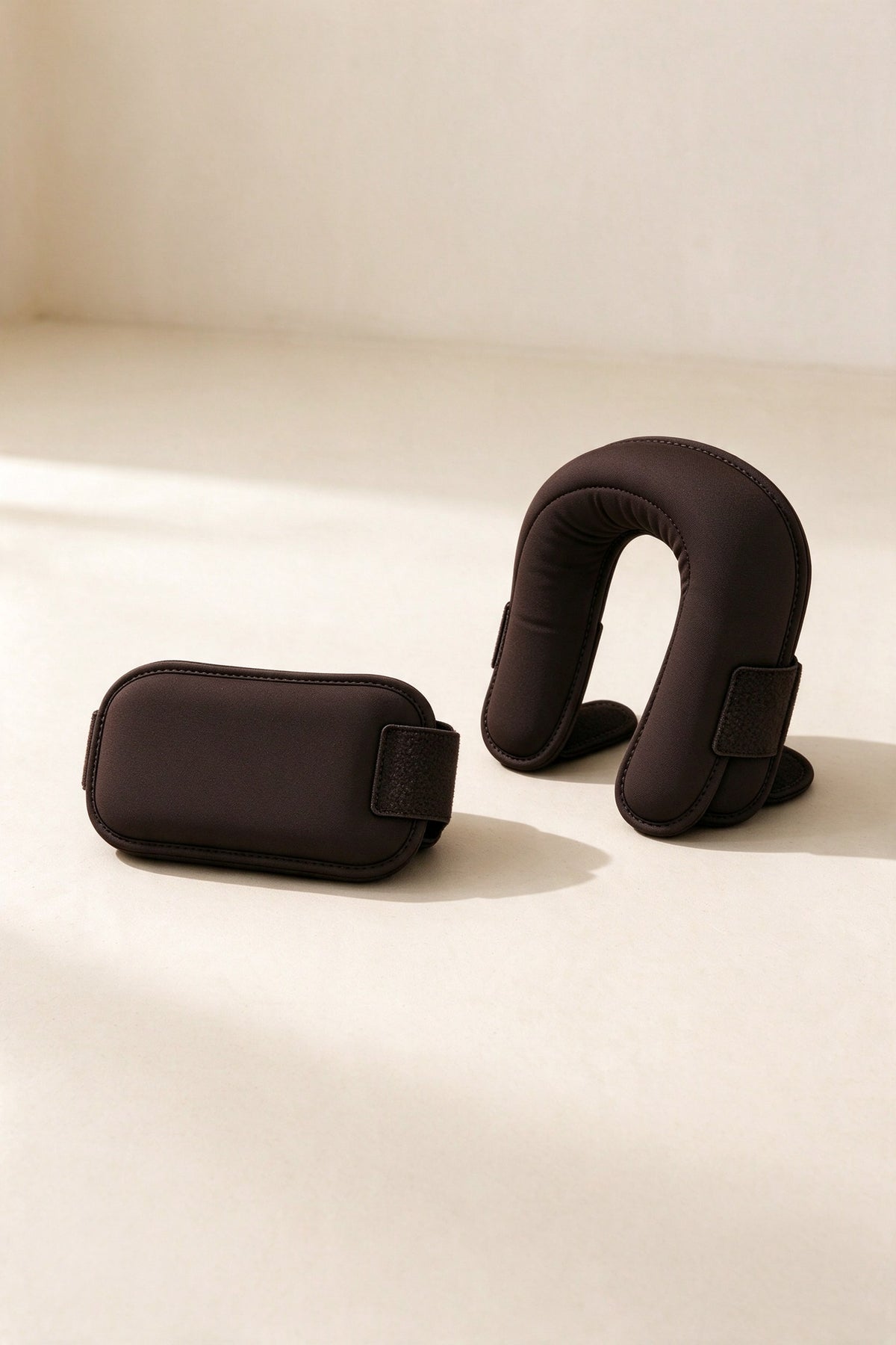 Bracelets lestés 0,5 kg · la paire · Ébène